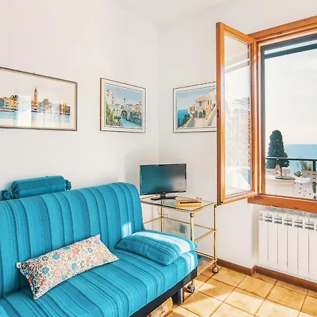 Una Terrazza Sul Golfo Di Ospedaletti By Wonderful Italy Exterior photo